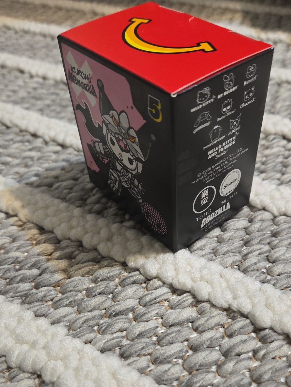 Sanrio x McDonalds-Kuromi as Mechagodzilla! - Picture 3 of 4